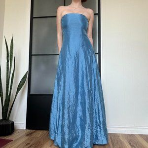 Stunning Vintage Blue Iridescent Prom Homecoming Dress